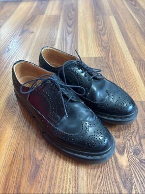 Dr. Martens 3989 Smooth Leather Brogue Oxford Shoes